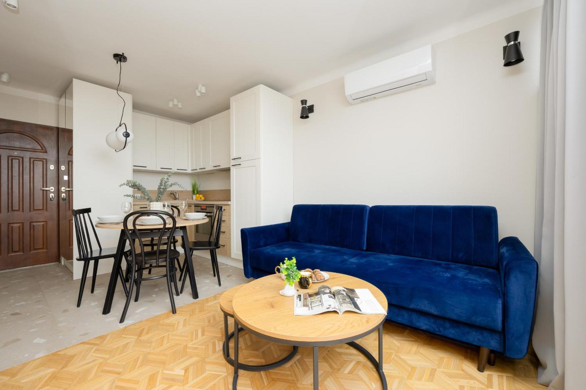 Charming Marszalkowska In The Centre Of By Renters * Warszawa